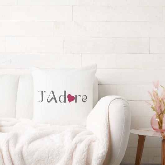Minimalist J'Adore, Romantic French Home Décor クッション (ソファ)