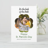 Minimalist lucky shamrock st. Patrick's Day Photo シーズンカード (スタンド正面)