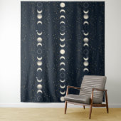 Minimalist Lunar Phases Pattern with Stars and Nig タペストリー (インサイチュ)