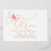 Minimalist Modern Elegant Pink Bow 3rd Birthday 箔招待状 (正面)