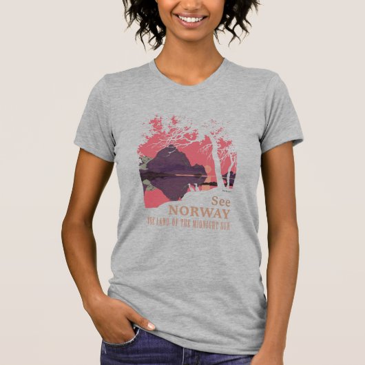 Minimalist Norway Sunset Poster - Mountain Fjord Tシャツ (正面)