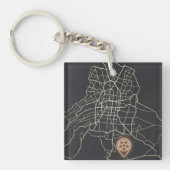 Minimalist NYC Soccer Map Pin Line Art キーホルダー (正面)