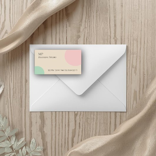 Minimalist Pastel Branding Design ラベル