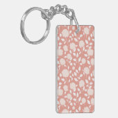 Minimalist Pastel Rose White Floral Pattern キーホルダー (正面左)