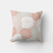 Minimalist Pastel Rose White Floral Pattern クッション (正面)