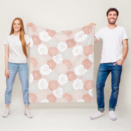 Minimalist Pastel Rose White Floral Pattern フリースブランケット