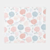 Minimalist Pastel Rose White Floral Pattern フリースブランケット (正面(横))