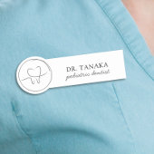 Minimalist Pediatric Dentist 名札