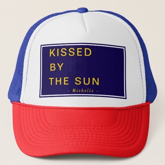 Minimalist Personalized Kissed by the Sun キャップ (正面)
