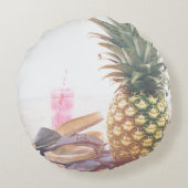 Minimalist photography of pineapple near sandals a ラウンドクッション (裏面)