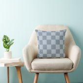 Minimalist Powder Blue Checkerboard Pattern クッション (椅子)