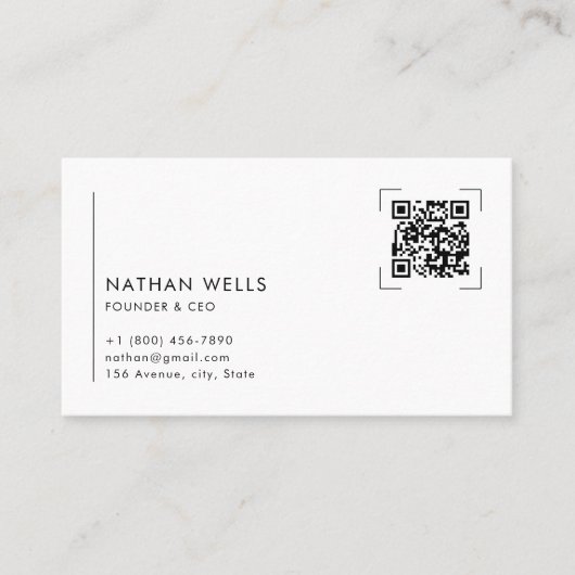 Minimalist QR Code Black & White Business Card 名刺 (正面)