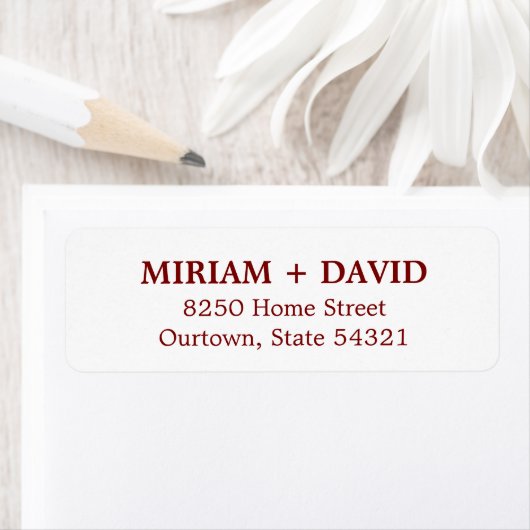 Minimalist Red Serif Name + Return Address ラベル (インサイチュ)