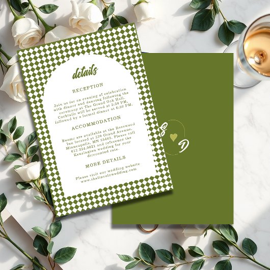Minimalist Retro Olive green Arch Checker Wedding エンクロージャーカード