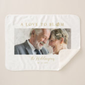 Minimalist Romantic Wedding Anniversary in Gold シェルパブランケット (正面(横))