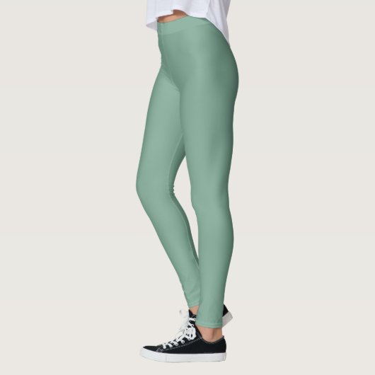 Minimalist Sage Green Leggings レギンス (左)
