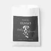 Minimalist Silver Bow Winter Snow Baby Shower フェイバーバッグ (正面)