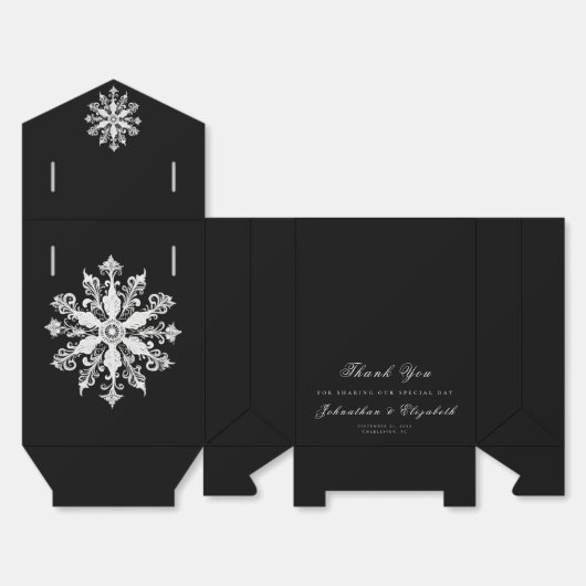 Minimalist Snowflake Wedding | Black フェイバーボックス (見開き)