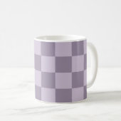 Minimalist Soft Lavender Checkerboard Pattern  コーヒーマグカップ (正面右)