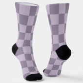 Minimalist Soft Lavender Checkerboard Pattern  ソックス (傾斜あり)