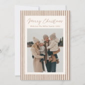Minimalist Stripe Family Christmas Photo シーズンカード (正面)