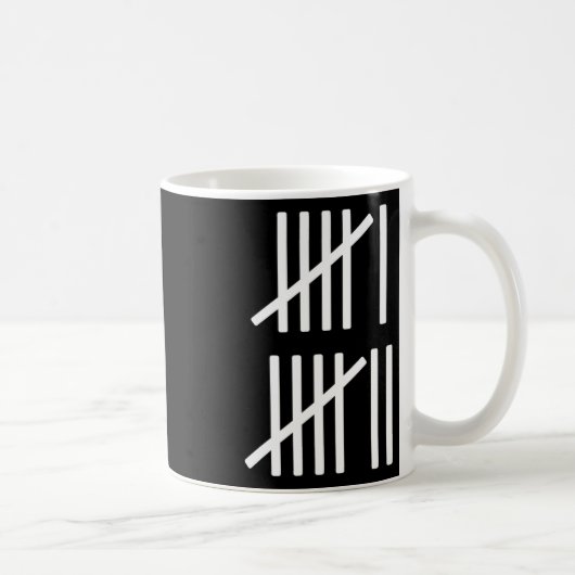 Minimalist Tally Marks Counting 67 Meme Slang 6 7  コーヒーマグカップ (右)