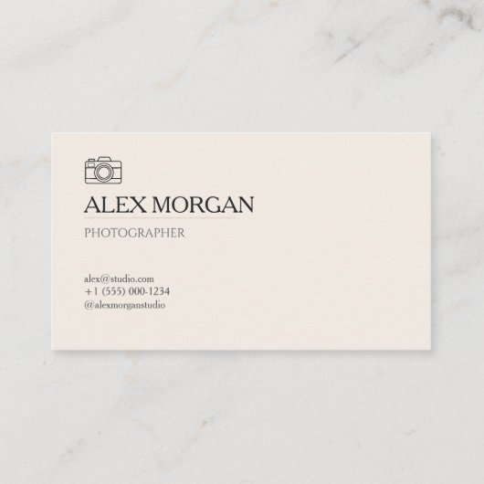 Minimalist Warm Sand Camera Logo Photographer 名刺 (裏面)