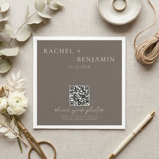 Minimalist Wedding QR Share Photos Taupe スタンダードカクテルナプキン
