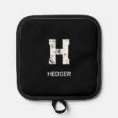 MINIMALIST WHITE ONE LETTER MONOGRAM NAME BLACK 鍋敷き (正面)