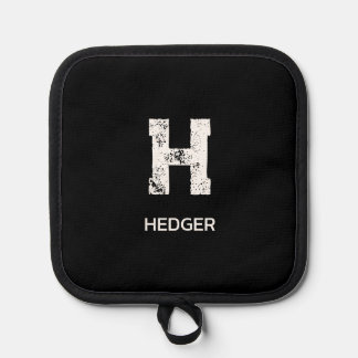 MINIMALIST WHITE ONE LETTER MONOGRAM NAME BLACK 鍋敷き