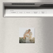 Minimalist White Script Mom Est Year マグネット (インサイチュ (食洗機))