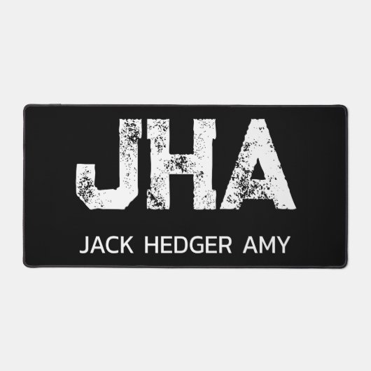 MINIMALIST WHITE THREE LETTER MONOGRAM NAME BLACK  デスクマット (正面)