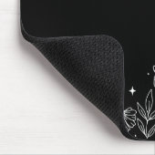 Minimalistic Black & White Wildflower Mama  マウスパッド (コーナー)