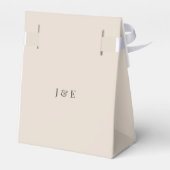 Minimalistic Elegant Typography Soft Latte フェイバーボックス (裏面サイド)