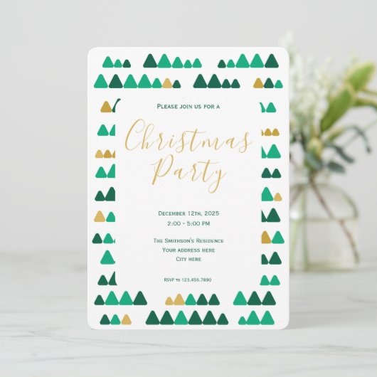Minimalistic Green & Golden Woods Christmas 5"x7" 招待状 (スタンド正面)