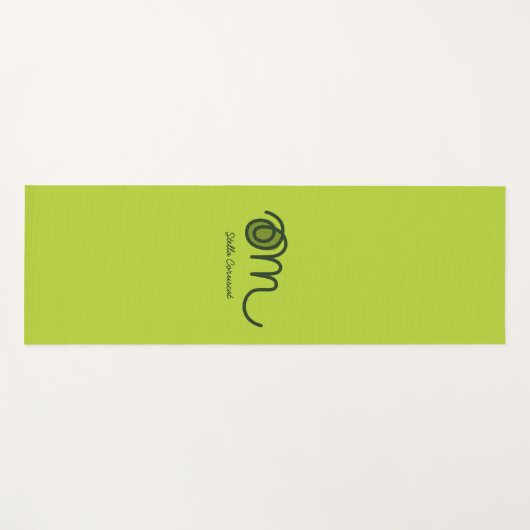 Minimalistic Om Handwritten Personalized Yoga Mat ヨガマット (正面(横))