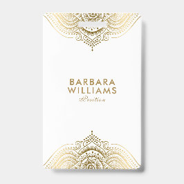 Minimalistigの白及び金ゴールドの華美なレース バッジ