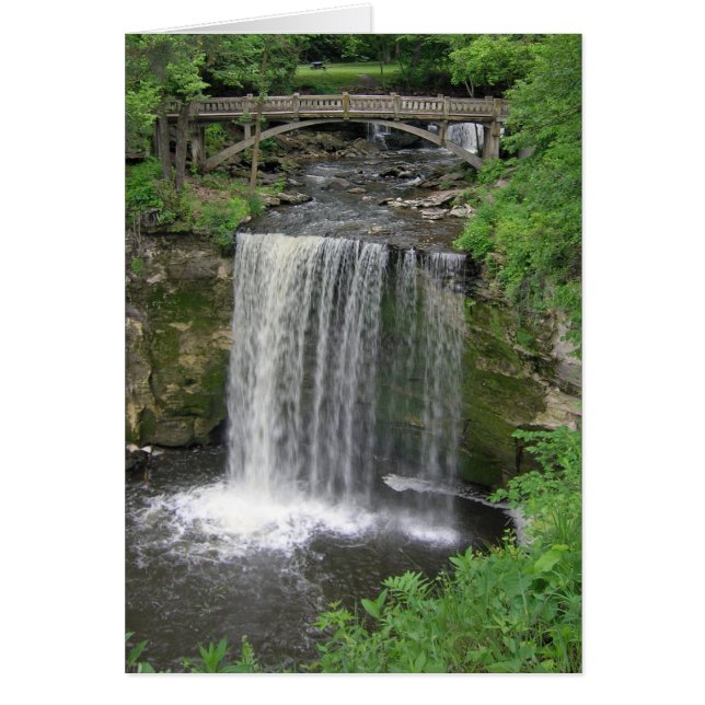 Minneopaの滝 (正面)