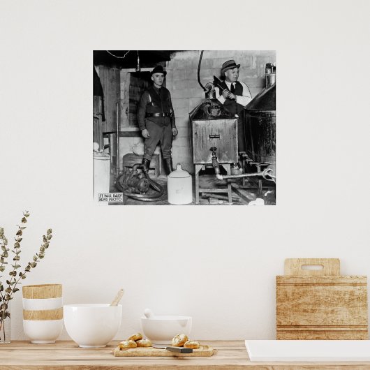 MINNESOTA PROHIBITION MOONSHINE BUST ポスター (キッチン)