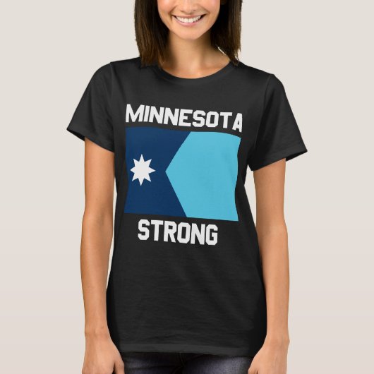 Minnesota Strong Women's Basic T-Shirt Tシャツ (正面)