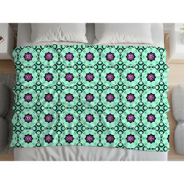 Mint green and purple geometric mandala pattern  フリースブランケット
