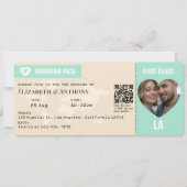 Mint Green & Champagne Boarding Pass Wedding 招待状 (正面)