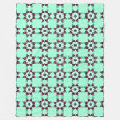 Mint green geometric mandala pattern  フリースブランケット (正面)