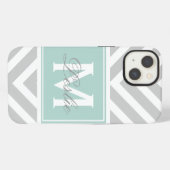 MINT GREEN, GRAY CHEVRON PATTERN PERSONALIZED iPhoneケース (裏面横)