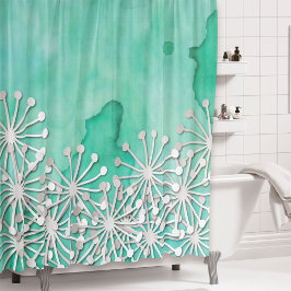 Mint Watercolor and White Flowers シャワーカーテン