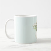 Mint White Tulip Flowers in Vase コーヒーマグカップ (左)
