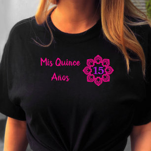MisのマルメロのAnosのピンクのレースの花のキンセアニェラの黒 Tシャツ