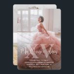 Mis XV Quinceaenera 4モダン写真15誕生日 セーブザデート<br><div class="desc">共有シックな写真コラージュ「Mis Quince Ainos」と来るキンセアニラお祝いの楽しいニュースモダンは、日付の招待状を保存する。この写真上のすべてのテンプレートはパーソナライズするシンプルための用語である。カラー、フォントスタイル、オーバーレイ不透明度は、Zazzleデザインエディカスタマイズタ・ツールで簡単に使用できる。ミニマルな白黒デザインはローマ数字はっきりしたXV、トレンディー台本の書道、クラシックタイポグラフィ、お好みエレガントの4枚の写真を備えている。このテンプレートは15歳の誕生日パーティー用に設定されているが、年齢やイベントに対しパーソナライズされたて一意に設定できる。このキンチェニェラ保存の日付カードスタイリッシュは、少女の来るミ10代のス・カインズ・アニョスお祝いを発表する方法である。フェリズ・クンプレーノキンセアニェラ!15歳の誕生日おめでとう！</div>