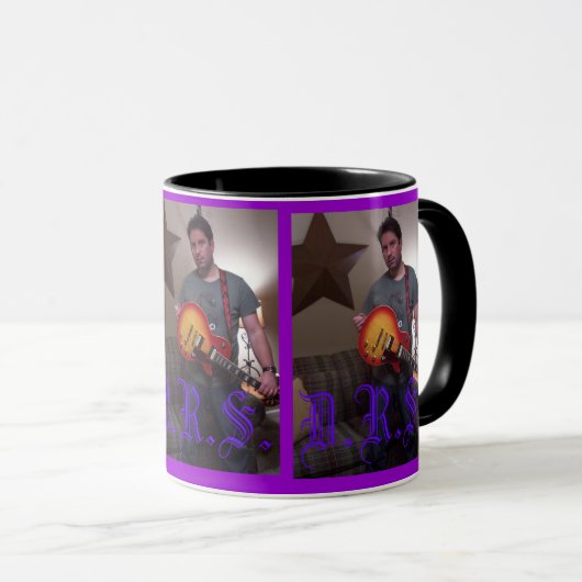 Mistaの恐い星のギターのマグゴシック様式D.R.S. マグカップ (正面右)