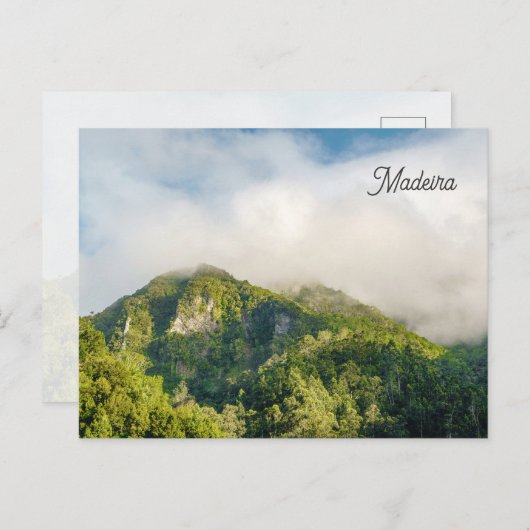 Misty clouds over green hills, Madeira ポストカード (正面/裏面)
